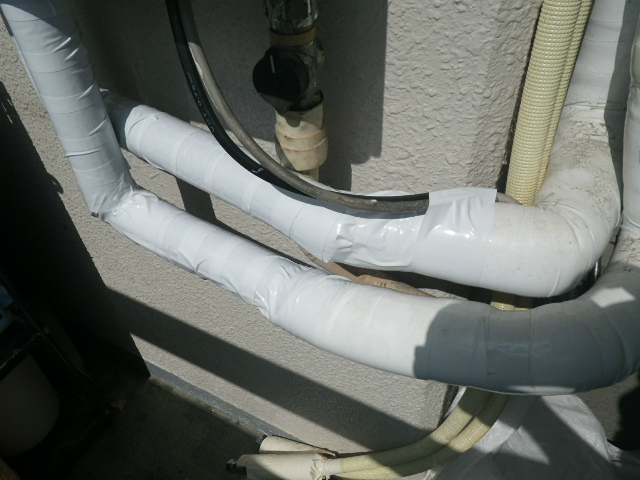 ガス給湯器エコジョーズ取替工事（神戸市中央区）保温材取付後